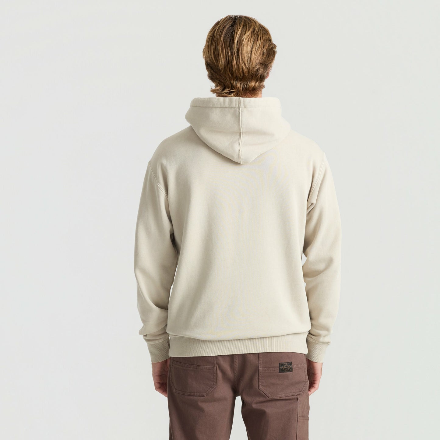 Men Safe Camp Embroidery Fleece in Fossil