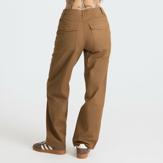 Women Layover Utility Pants in Dark Khaki